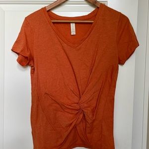 Front-Twist Altar’d State Top-S